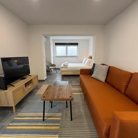 Apartman Nest- Walk To The *