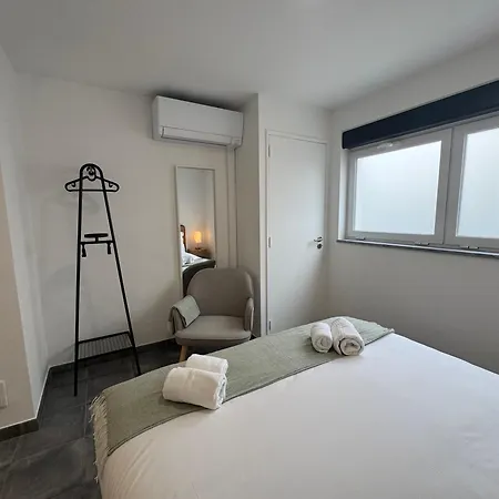 Apartment Lovely In - Estoril